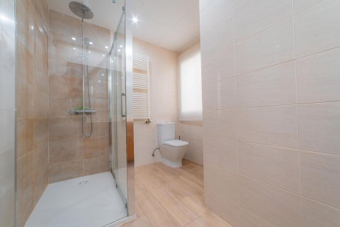 Apartamento en venta en Blanes, Gerona, España 5 dormitorios, No. 140859 - foto 11