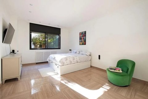 Сasa en venta en Castelldefels, Barcelona, España 5 dormitorios, No. 140858 - foto 12