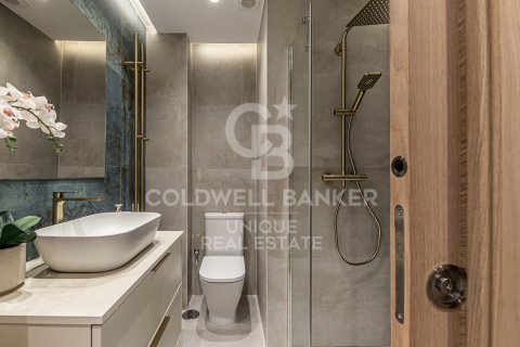 Huoneisto myytävänä Madrid, Espanja, 4 makuuhuonetta, 254 m2 No. 178396 - kuva 11