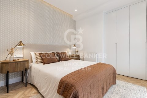 Huoneisto myytävänä Madrid, Espanja, 4 makuuhuonetta, 254 m2 No. 178396 - kuva 10