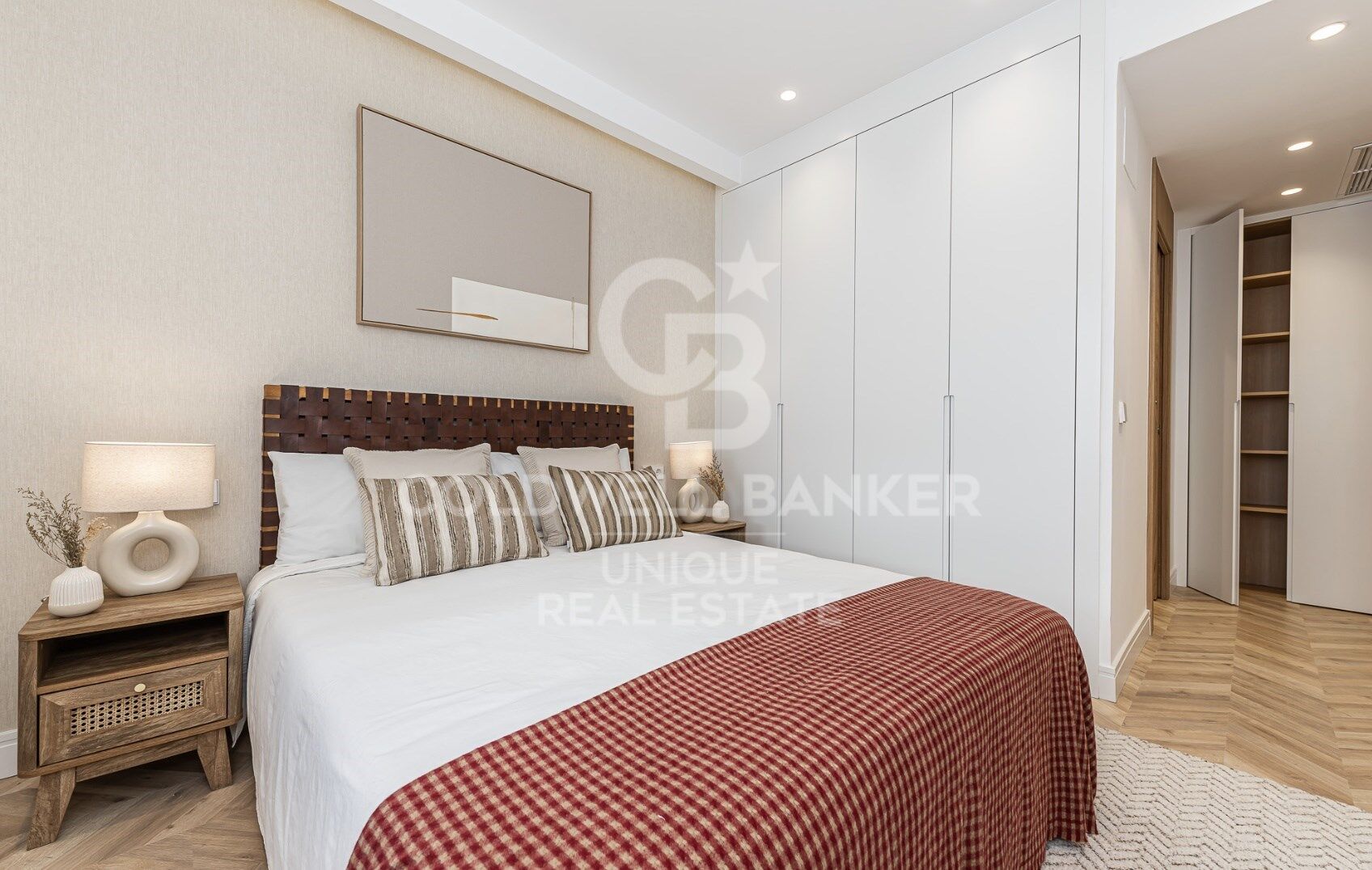 Appartamento a Madrid, Spagna 4 camere da letto, 254 mq. N° 178396