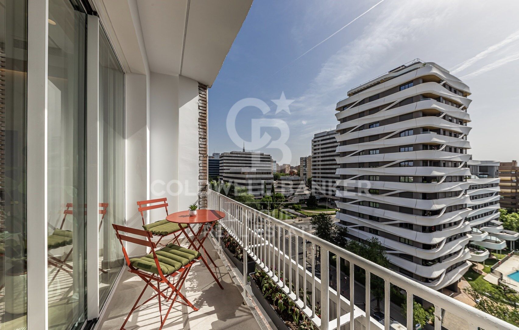 Appartamento a Madrid, Spagna 4 camere da letto, 254 mq. N° 178396