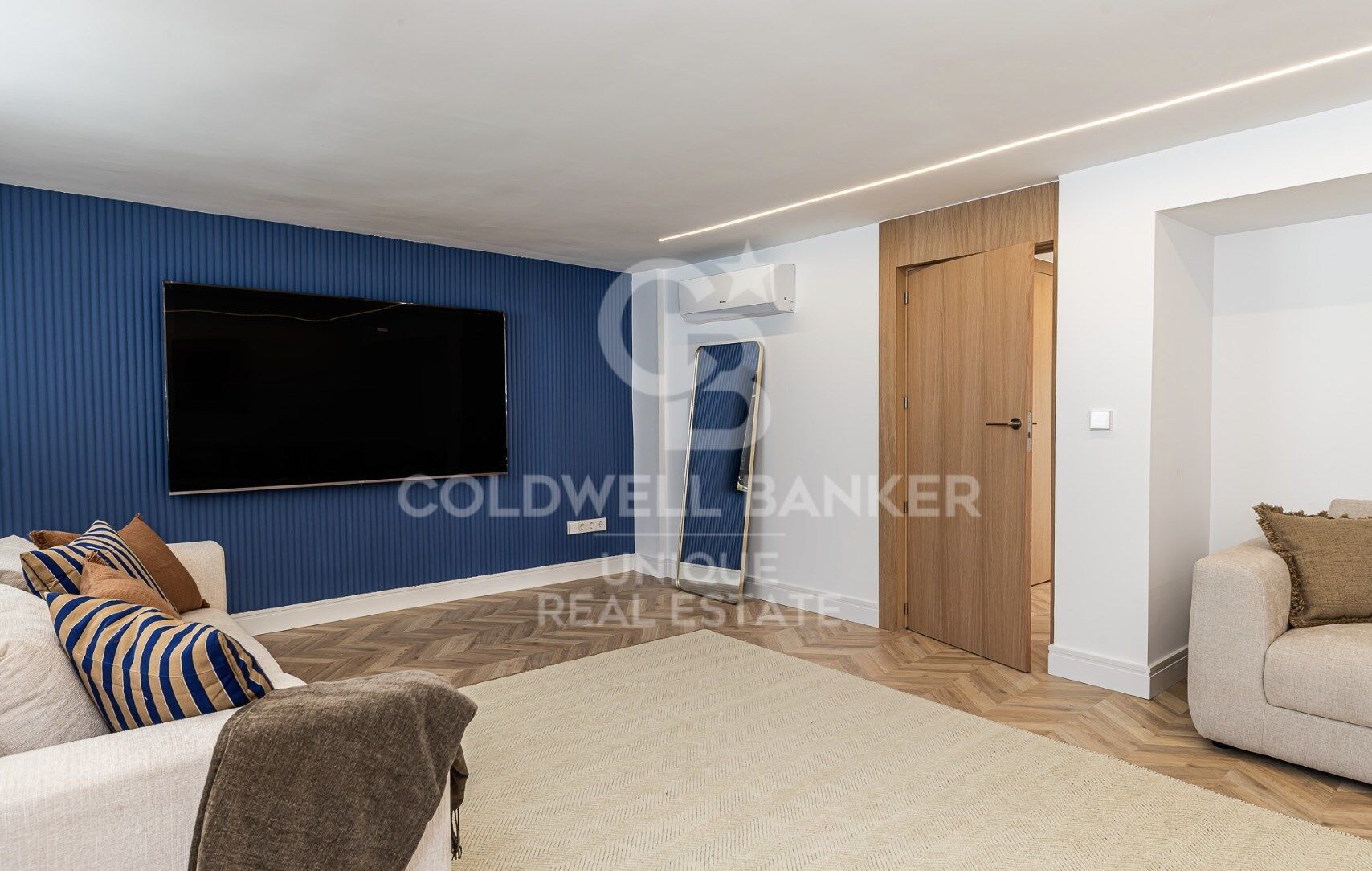 Appartamento a Madrid, Spagna 4 camere da letto, 254 mq. N° 178396