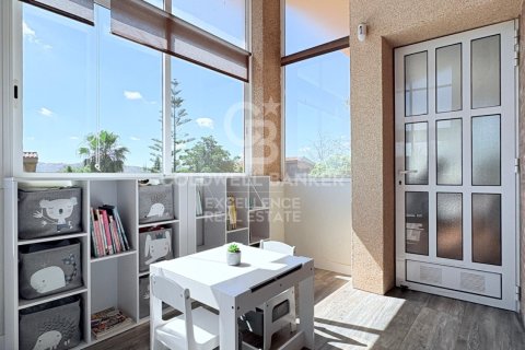 Huvila myytävänä Chiva, Valencia, Espanja, 5 makuuhuonetta, 350 m2 No. 178390 - kuva 19