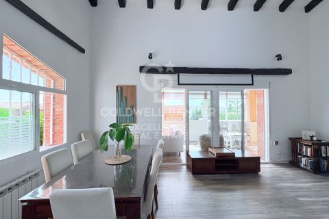 Huvila myytävänä Chiva, Valencia, Espanja, 5 makuuhuonetta, 350 m2 No. 178390 - kuva 18
