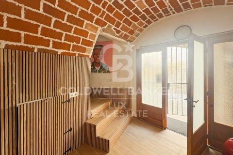 Huvila myytävänä Garriguella, Girona, Espanja, 3 makuuhuonetta, 180 m2 No. 178394 - kuva 17