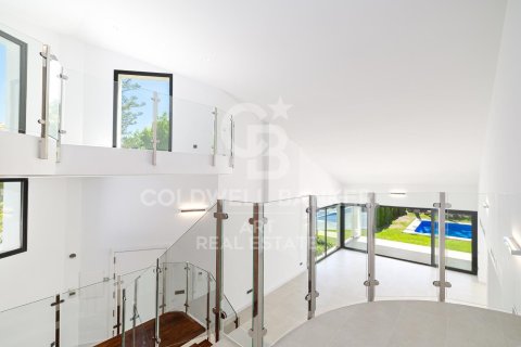 Villa till salu i Marbella, Malaga, Spanien 4 sovrum, 388 kvm. Nr. 158139 - foto 7