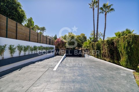 Villa in vendita a Marbella, Malaga, Spagna 4 camere da letto, 388 mq. N° 158139 - foto 19