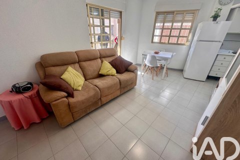 Lägenhet till salu i San Pedro del Pinatar, Murcia, Spanien 2 sovrum, 68 kvm. Nr. 185249 - foto 4