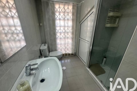 Lägenhet till salu i San Pedro del Pinatar, Murcia, Spanien 2 sovrum, 68 kvm. Nr. 185249 - foto 12