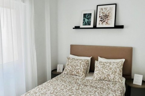 Huoneisto myytävänä Benidorm, Alicante, Espanja, 2 makuuhuonetta, 92 m2 No. 154548 - kuva 17