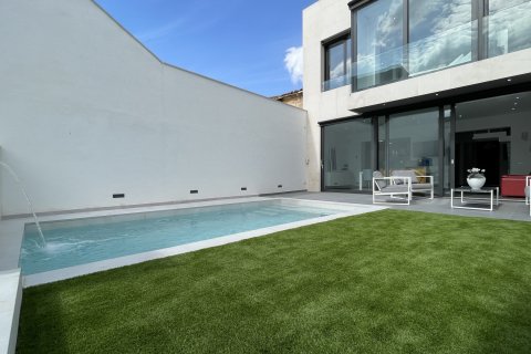 Аренда виллы в Са Побла, Майорка, Испания 4 спальни, 256м2 №147482 - фото 11