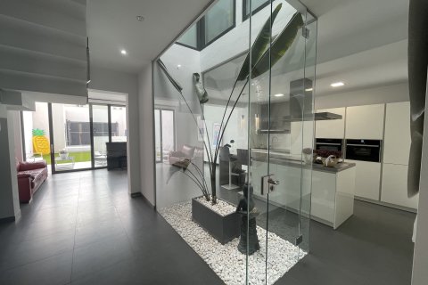 Аренда виллы в Са Побла, Майорка, Испания 4 спальни, 256м2 №147482 - фото 4