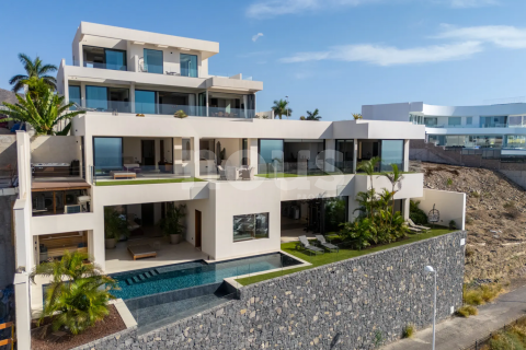 Villa for sale in Tenerife, Spain 3 bedrooms, 609 sq.m. No. 147480 - photo 4