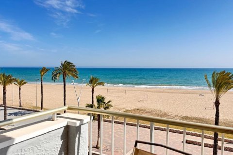 Apartamento en venta en Calafell, Tarragona, España 3 dormitorios, 90 m2 No. 168977 - foto 8
