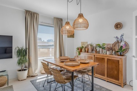 Apartamento en venta en Barcelona, España 4 dormitorios, 160 m2 No. 168974 - foto 5