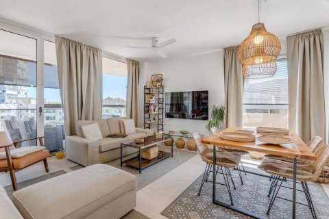 Apartamento en venta en Barcelona, España 4 dormitorios, 160 m2 No. 168974 - foto 4