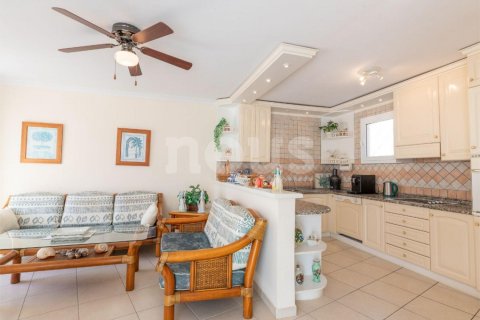 Penthauss pārdošanā Los Cristianos, Tenerife, Spānijā 3 istabas, 159 m2 Nr. 150062 - attēls 9