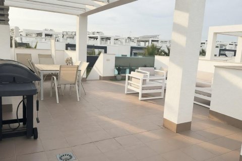 Apartament w Torrevieja, Alicante, Hiszpania 2 sypialnie, 70 mkw. nr 161058 – zdjęcie 14