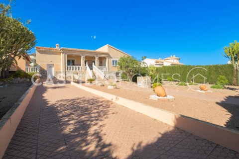 Villa in Ciudad Quesada, Alicante, Spain 3 bedrooms, 201 sq.m. No. 161056