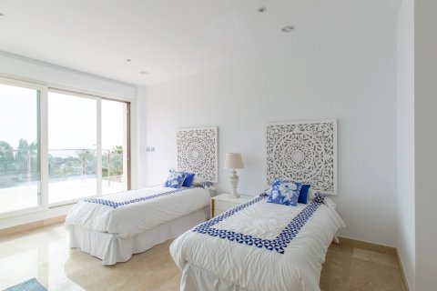 Villa for sale in Moraira, Alicante, Spain 4 bedrooms, 559 sq.m. No. 145033 - photo 13