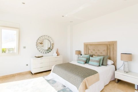 Villa for sale in Moraira, Alicante, Spain 4 bedrooms, 559 sq.m. No. 145033 - photo 18