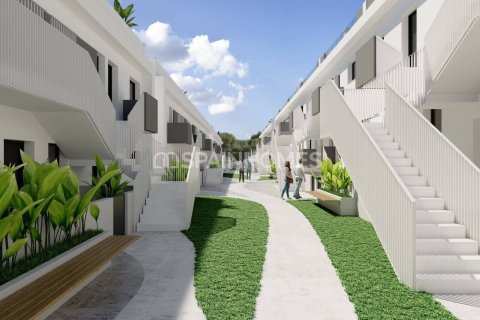 Apartamento en venta Torrevieja, Alicante, España 3 dormitorios, 110 m2 No. 139019 - foto 2