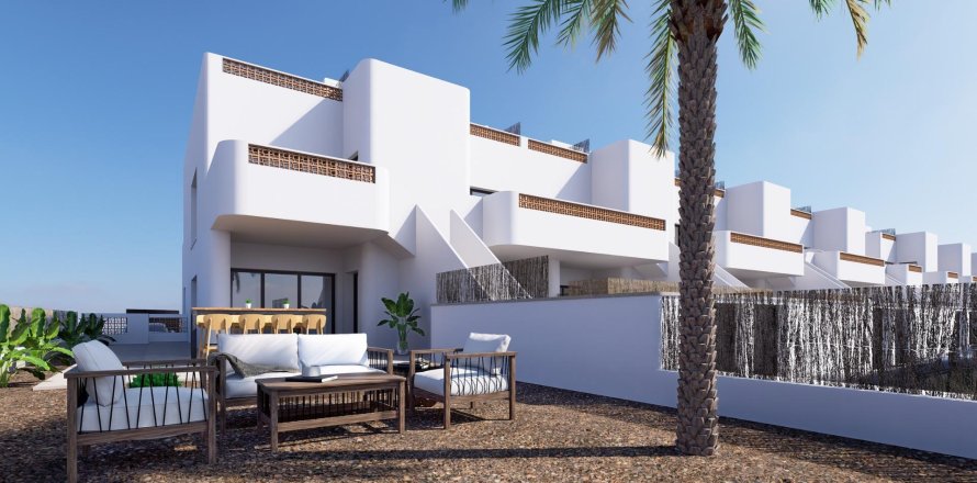 Bungalow in Dolores, Alicante, Spain 3 bedrooms, 76 sq.m. No. 142036