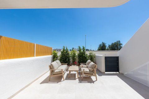 Bungalow for sale in Dolores, Alicante, Spain 3 bedrooms, 76 sq.m. No. 142036 - photo 18