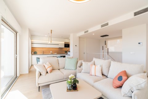 Apartment for sale in La Nucia, Alicante, Spain 4 bedrooms, 161 sq.m. No. 137385 - photo 9