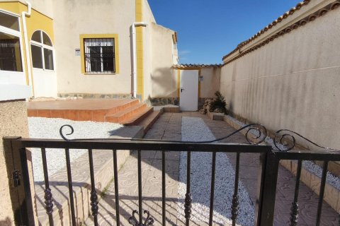 Kaupunkipientalo myytävänä Los Altos, Alicante, Espanja, 3 makuuhuonetta, 76 m2 No. 147610 - kuva 7