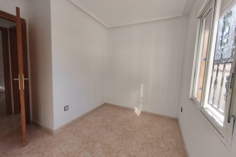 Kaupunkipientalo myytävänä Los Altos, Alicante, Espanja, 3 makuuhuonetta, 76 m2 No. 147610 - kuva 16