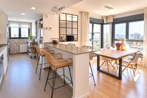 Appartamento in vendita a Alicante, Spagna 3 camere da letto, 105 mq. N° 196068 - foto 3