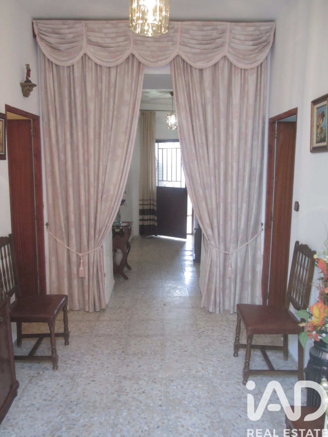 Willa w Santiago De Calatrava, Jaen, Hiszpania 6 sypialni, 298 mkw. nr 185474