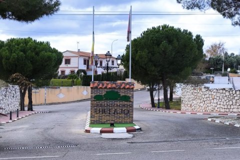 Land plot for sale in Colmenar de Oreja, Madrid, Spain 1134 sq.m. No. 185476 - photo 6
