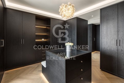 Villa en venta en Benahavís, Málaga, España 9 dormitorios, 2200 m2 No. 159180 - foto 16