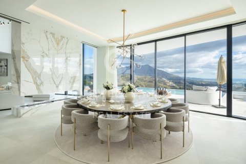 Villa en venta en Benahavís, Málaga, España 9 dormitorios, 2200 m2 No. 159180 - foto 7