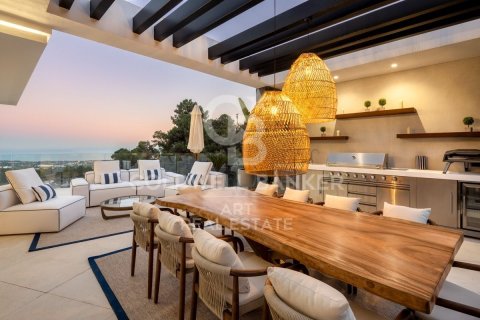 Villa en venta en Benahavís, Málaga, España 9 dormitorios, 2200 m2 No. 159180 - foto 8