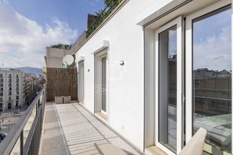 Penthouse w Barcelona, Hiszpania 3 sypialnie, 133 mkw. nr 150791 – zdjęcie 22