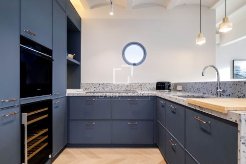 Penthouse w Barcelona, Hiszpania 3 sypialnie, 133 mkw. nr 150791 – zdjęcie 12