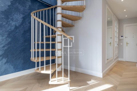 Penthouse w Barcelona, Hiszpania 3 sypialnie, 133 mkw. nr 150791 – zdjęcie 15