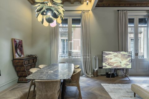 Apartment for sale in Barcelona, Spain 2 bedrooms, 114 sq.m. No. 150793 - photo 9