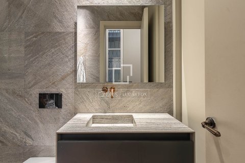 Apartment for sale in Barcelona, Spain 2 bedrooms, 114 sq.m. No. 150793 - photo 25