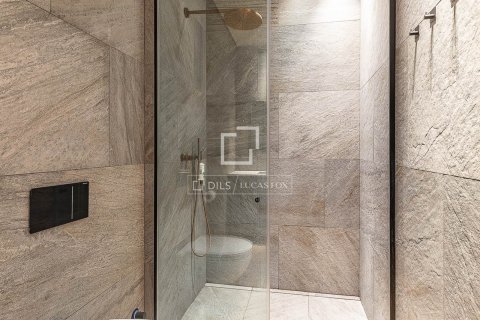 Apartment for sale in Barcelona, Spain 2 bedrooms, 114 sq.m. No. 150793 - photo 21