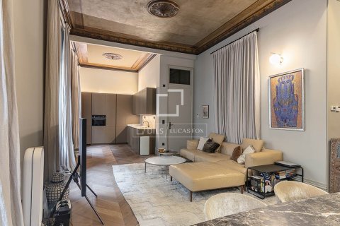 Apartment for sale in Barcelona, Spain 2 bedrooms, 114 sq.m. No. 150793 - photo 13