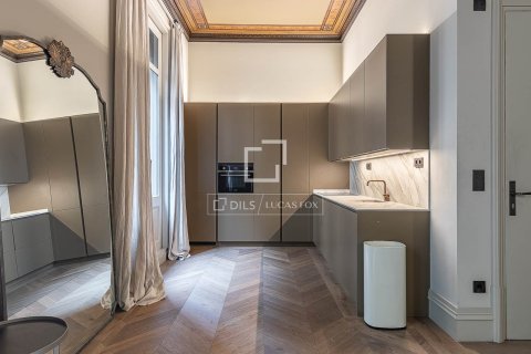 Apartment for sale in Barcelona, Spain 2 bedrooms, 114 sq.m. No. 150793 - photo 16