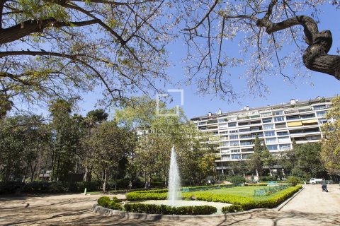 Apartament w Barcelona, Hiszpania 5 sypialni, 390 mkw. nr 150790 – zdjęcie 26