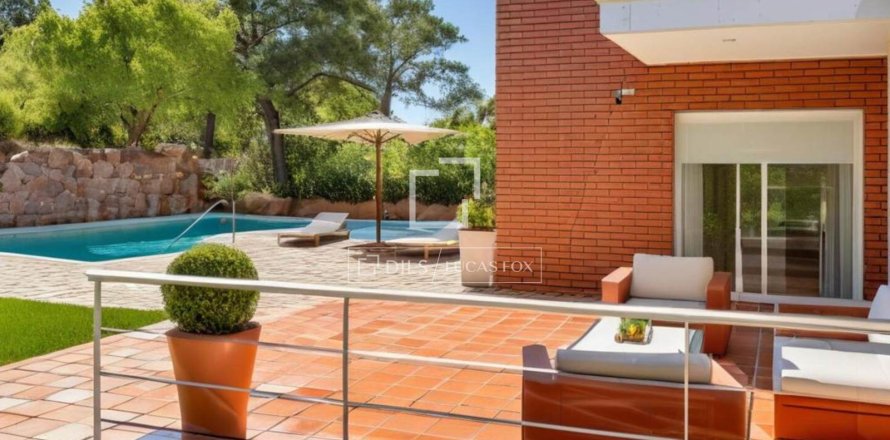 Villa in Valldoreix, Barcelona, Spain 6 bedrooms, 688 sq.m. No. 150794