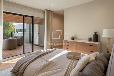 Villa for sale in Valldoreix, Barcelona, Spain 6 bedrooms, 688 sq.m. No. 150794 - photo 9