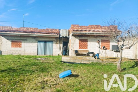 Land plot for sale in Cuadros, Leon, Spain 1133 sq.m. No. 184918 - photo 2